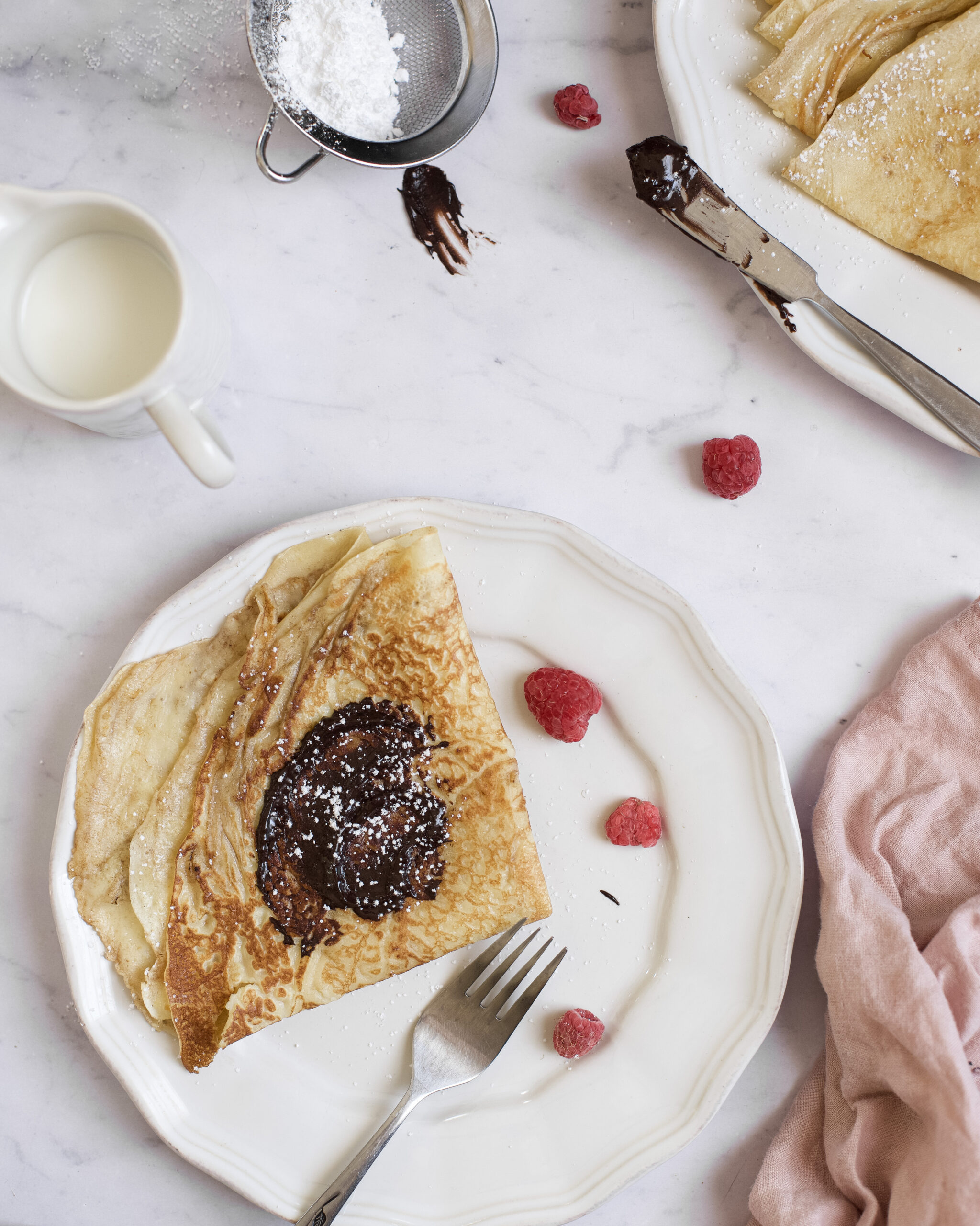 French Crepes Recipe (Easy and Classic Crêpes!) | Downeats